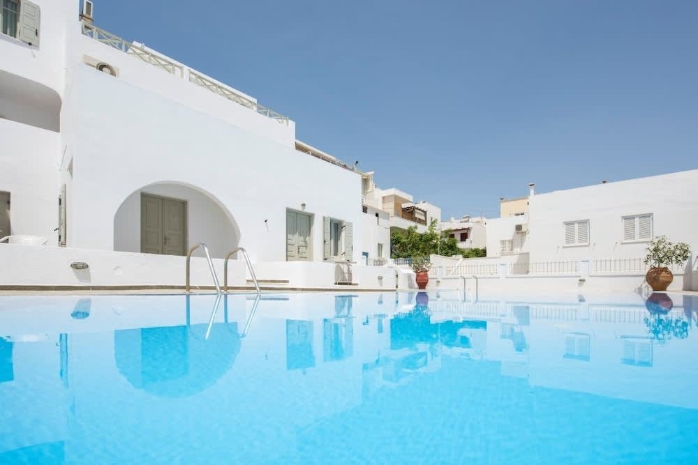 Nissos Thira 1