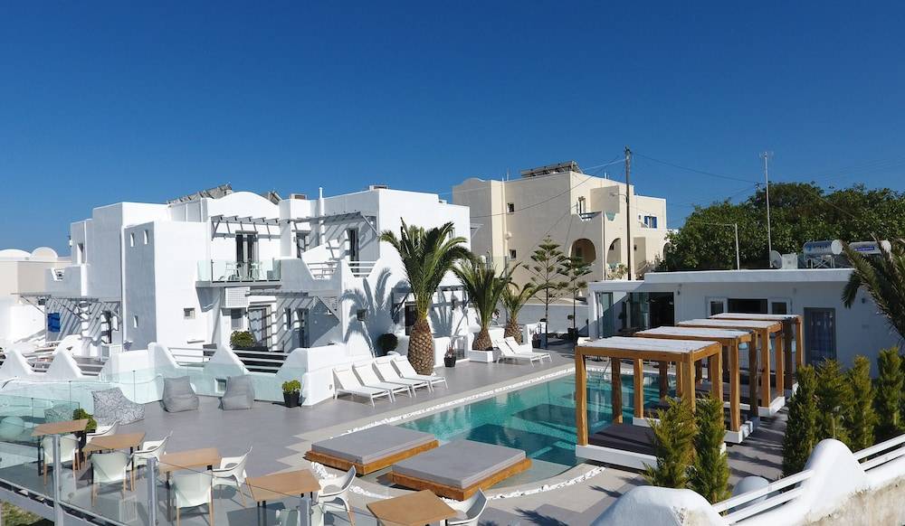 Callia Retreat Suites - Adults Only 1