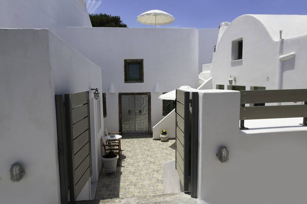 Ayoba Santorini 2