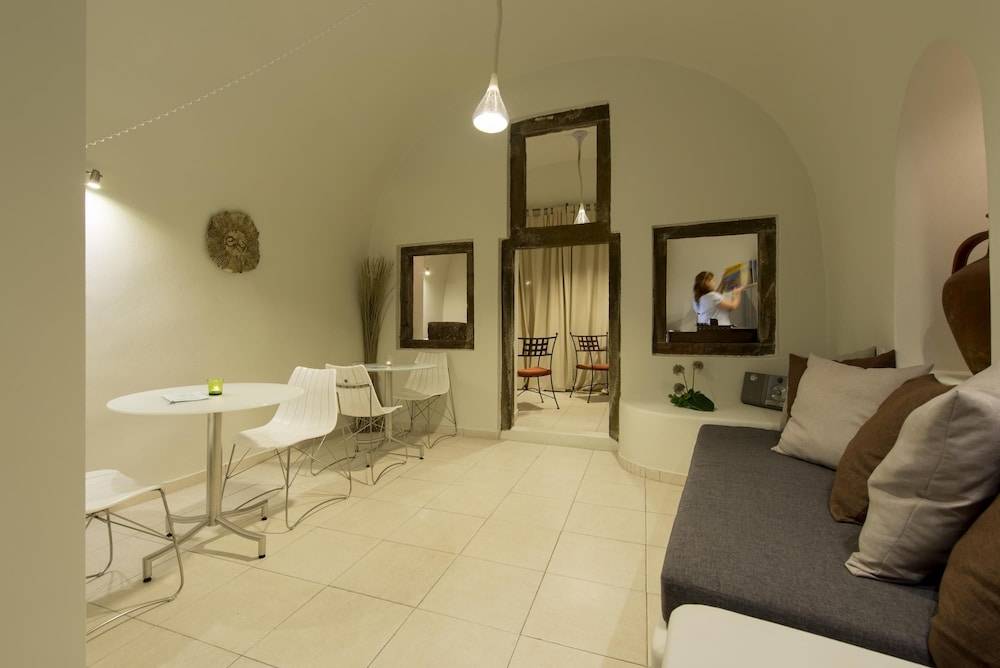 Gorgona Villas 2
