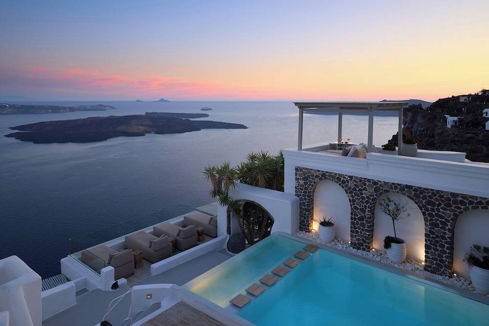 Iconic Santorini, a Boutique Cave Hotel by Sandglass 1