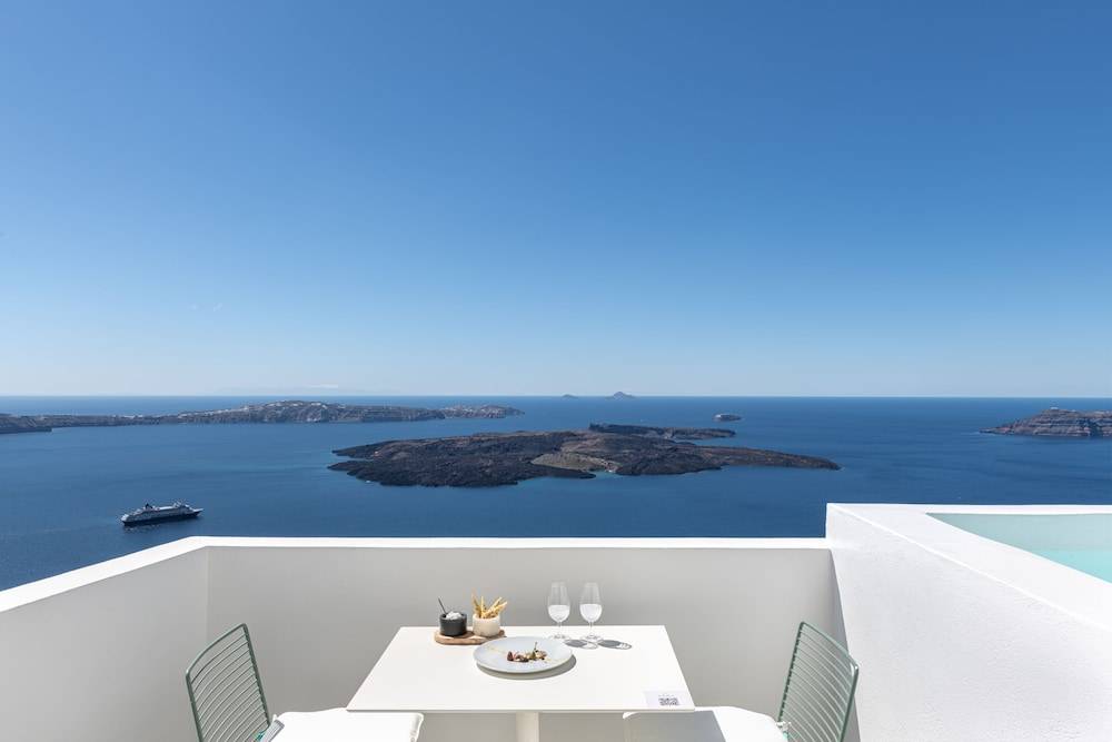 Akra Suites & Spa 1