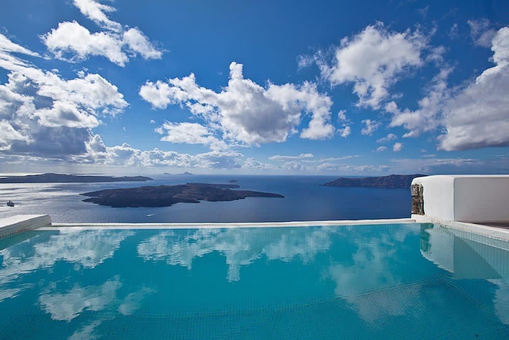 Dreams Luxury Suites 1