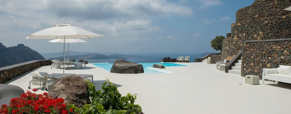Aenaon Villas 1