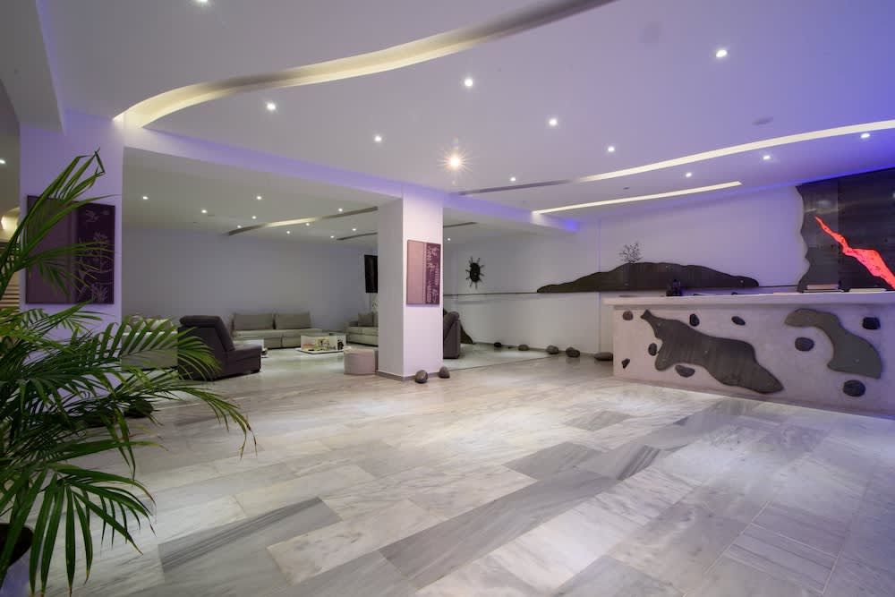 RK Beach Hotel 2