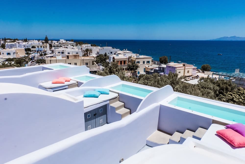 Blue Waves Suites & Apartments 1