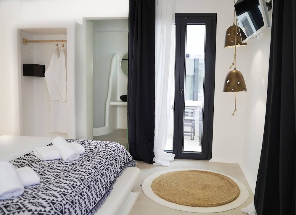 King's Suites 2