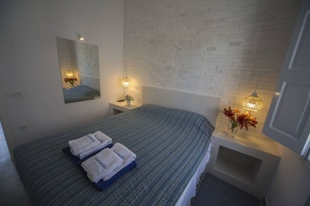 Ianthe Apartments & Villa 2