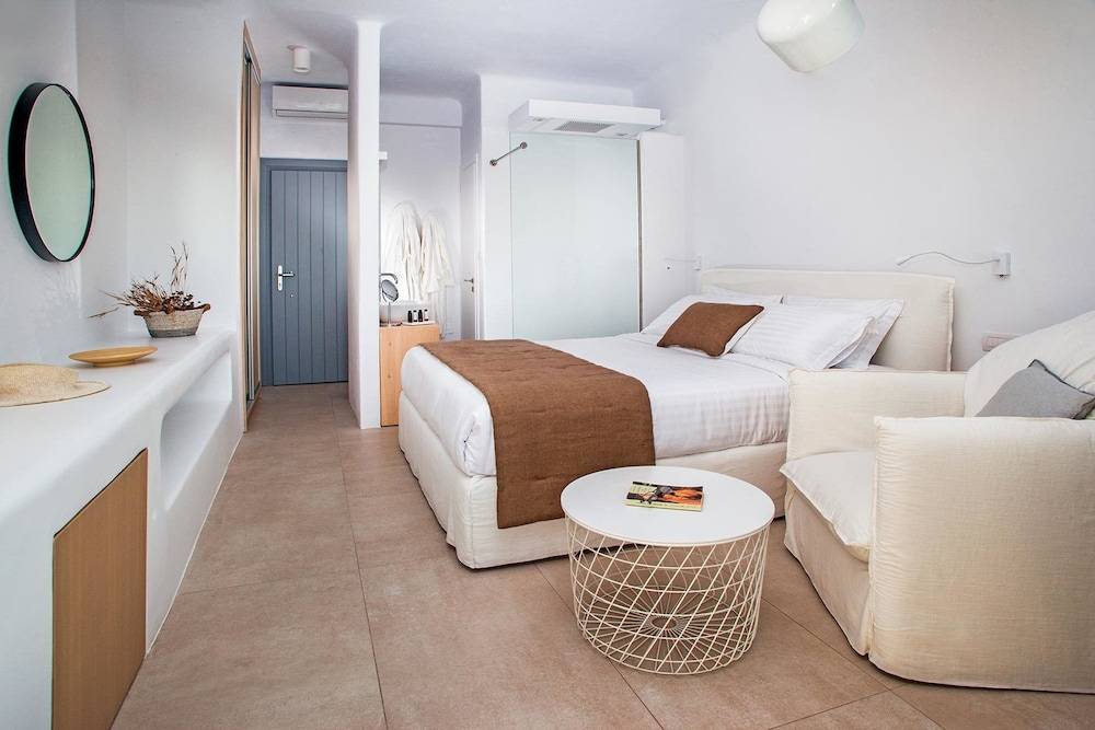 Alunia Incognito Suites - Adults Only 2