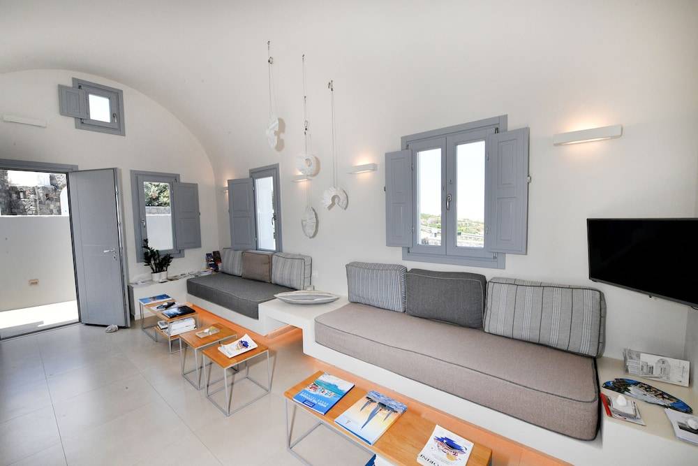 Nova Luxury Suites 2