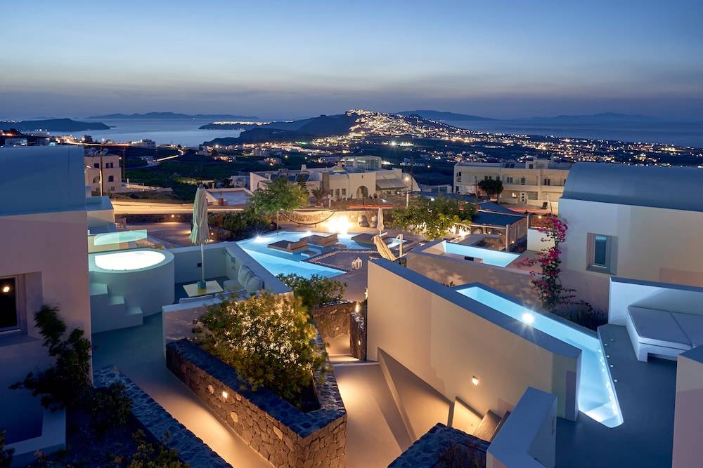 Nova Luxury Suites 1