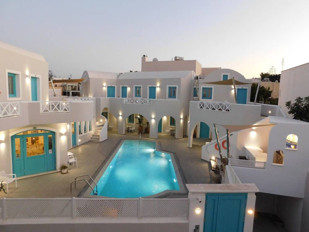 Nikolas Hotel 1