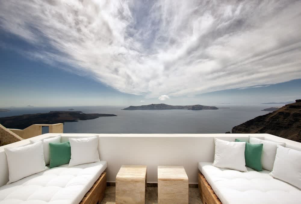 Allure Suites 1
