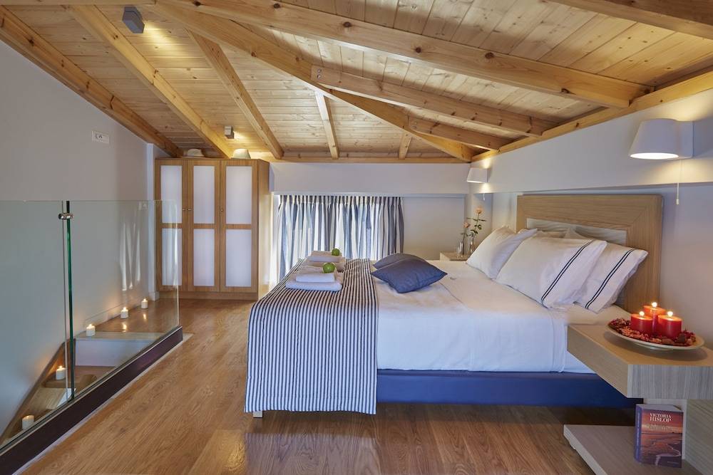 Mystery Skiathos Luxury Residence 2