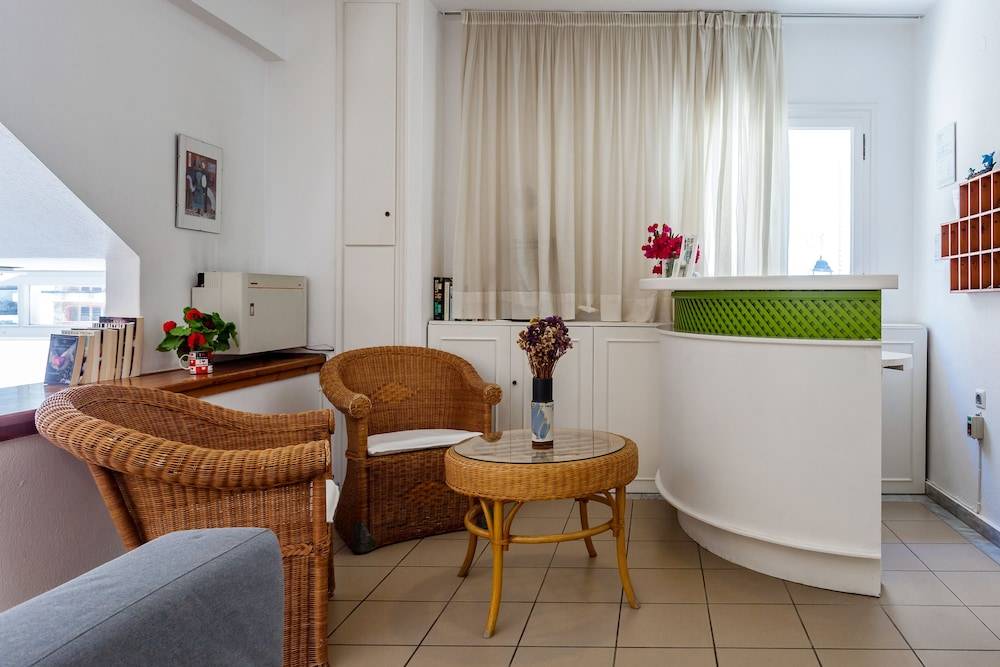 Hotel Akti 2