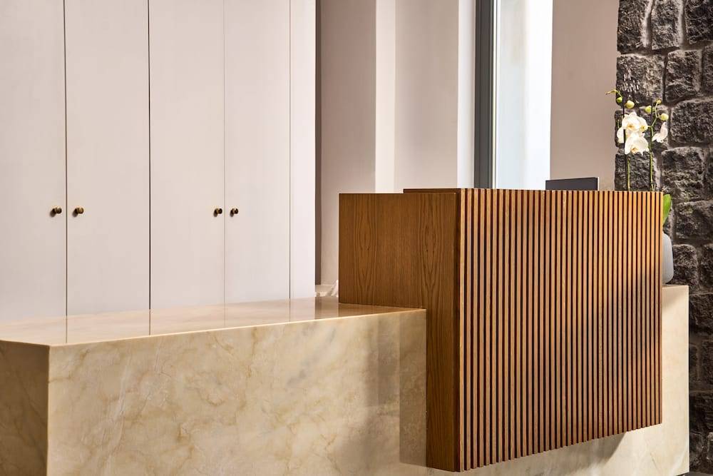 Alleys All-Suite Hotel & Spa 2