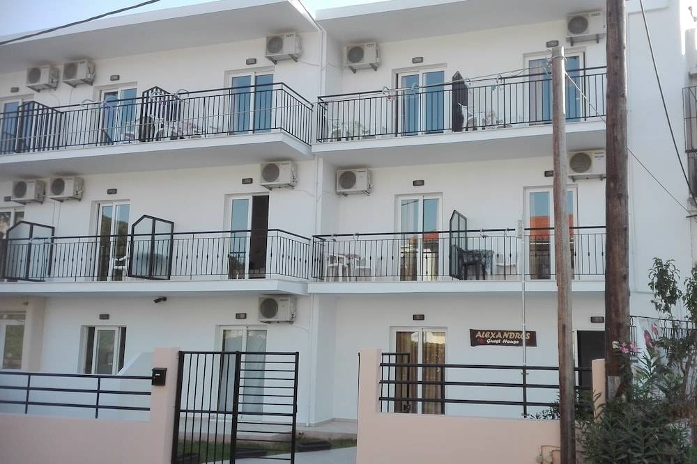 Alexandros Guest House 1
