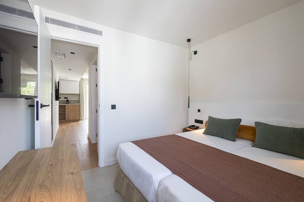 Cabot Las Velas Apartments 2