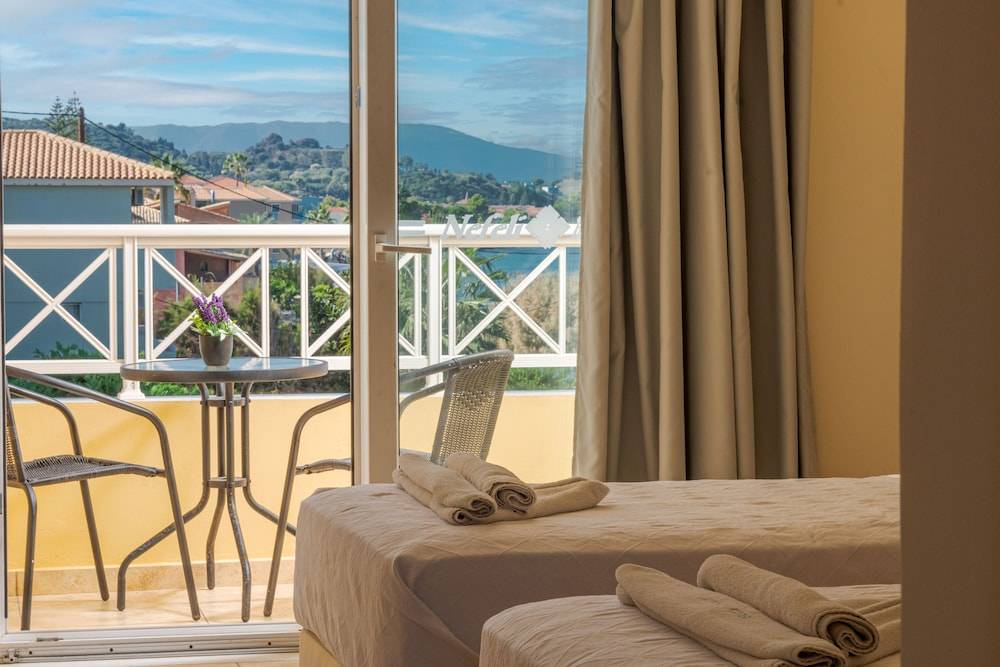 Nefeli Beach - living by the sea 1