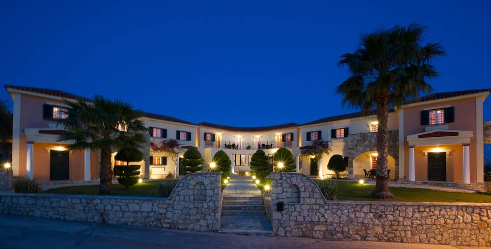 Elanthi Village Apartments 1