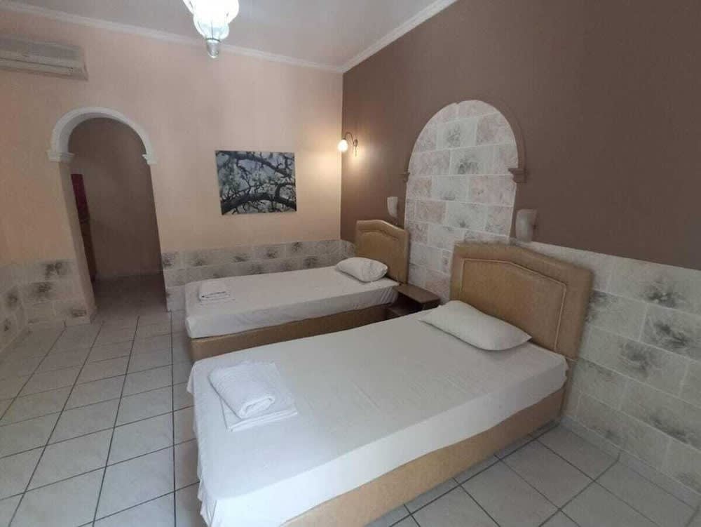 Laganas Beach Hotel 1