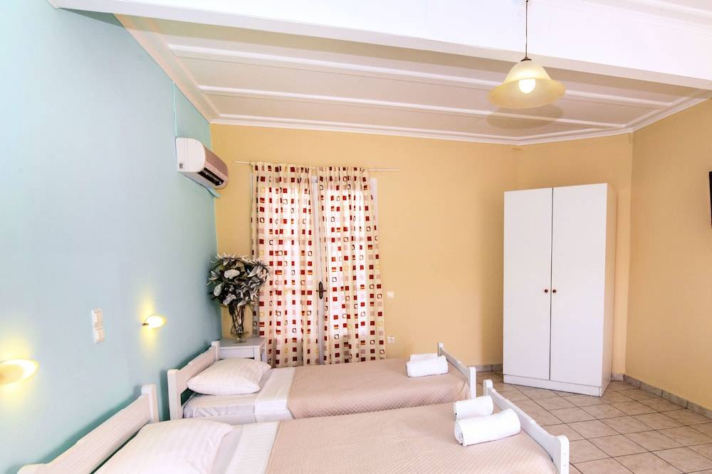 Blue Palm Hotel 2