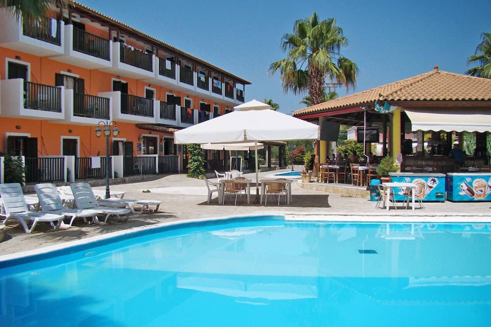 Blue Palm Hotel 1