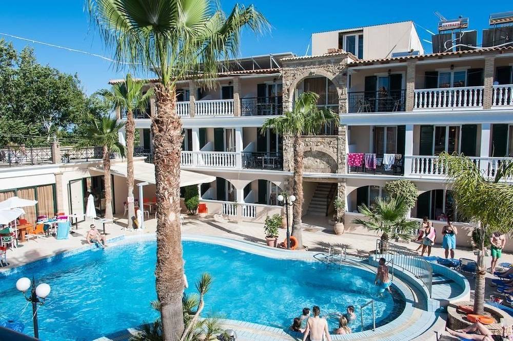 Zante Plaza Hotel & Apartments 1
