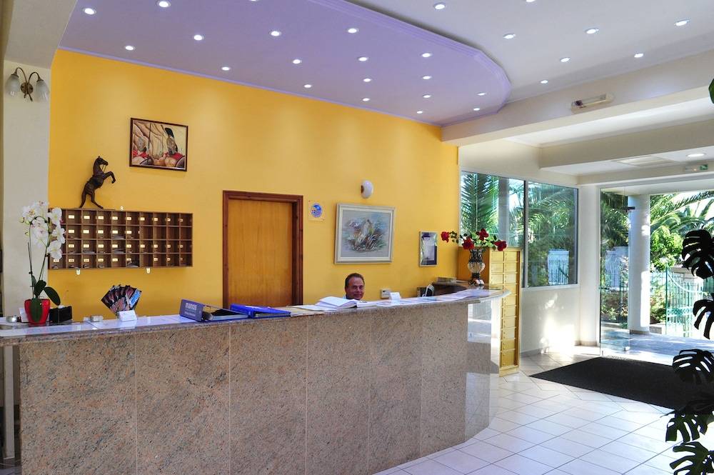 Metaxa Hotel 2