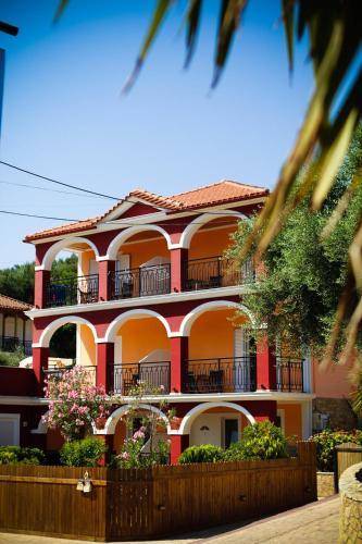 Tsiolis Studios & Apartments 1