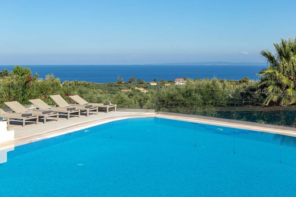Paliokaliva Apartments and Villas 1