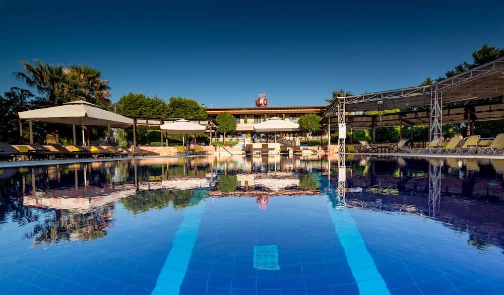 Avalon Airport Hotel Thessaloniki 1