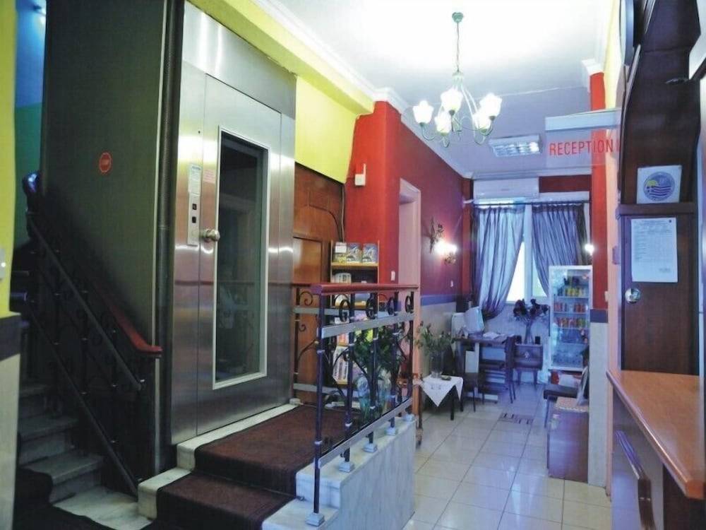 Alexandria Hotel 1