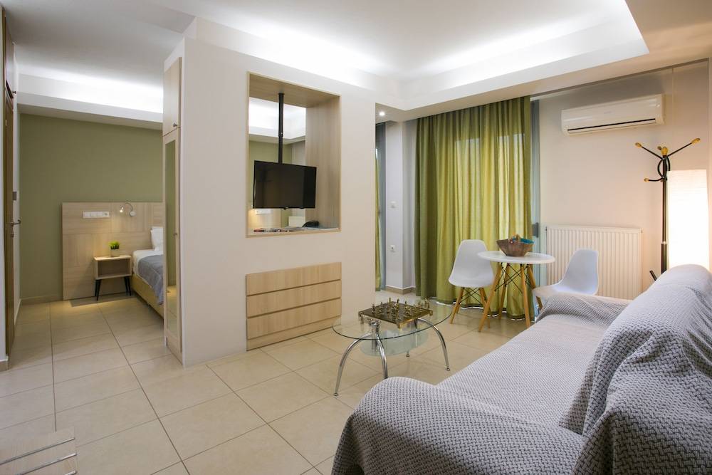 Polis Apartments 1