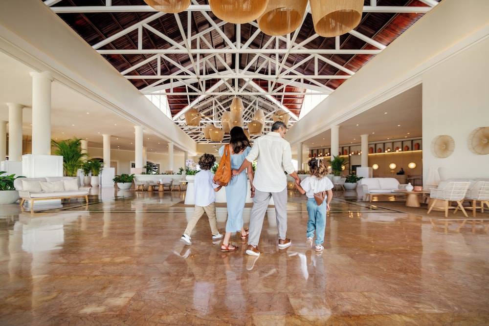Wyndham Alltra Punta Cana All Inclusive Resort 2
