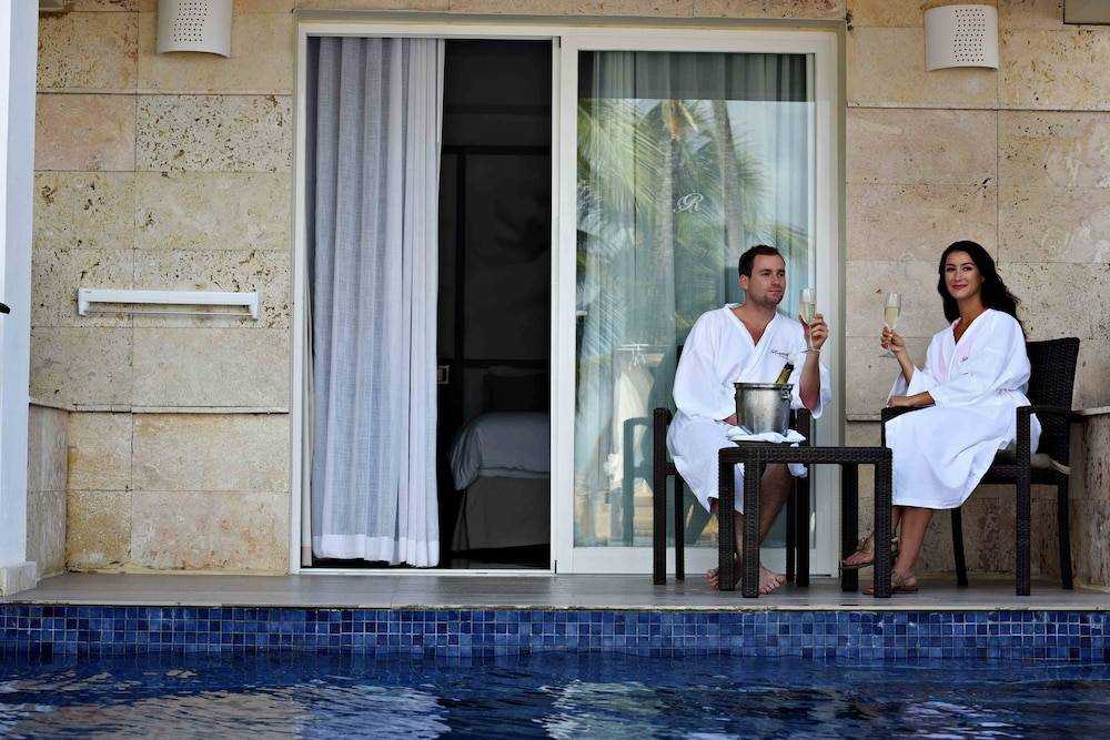 Royalton Hideaway Punta Cana, An Autograph Collection All-Inclusive Resort & Casino - Adults Only 2