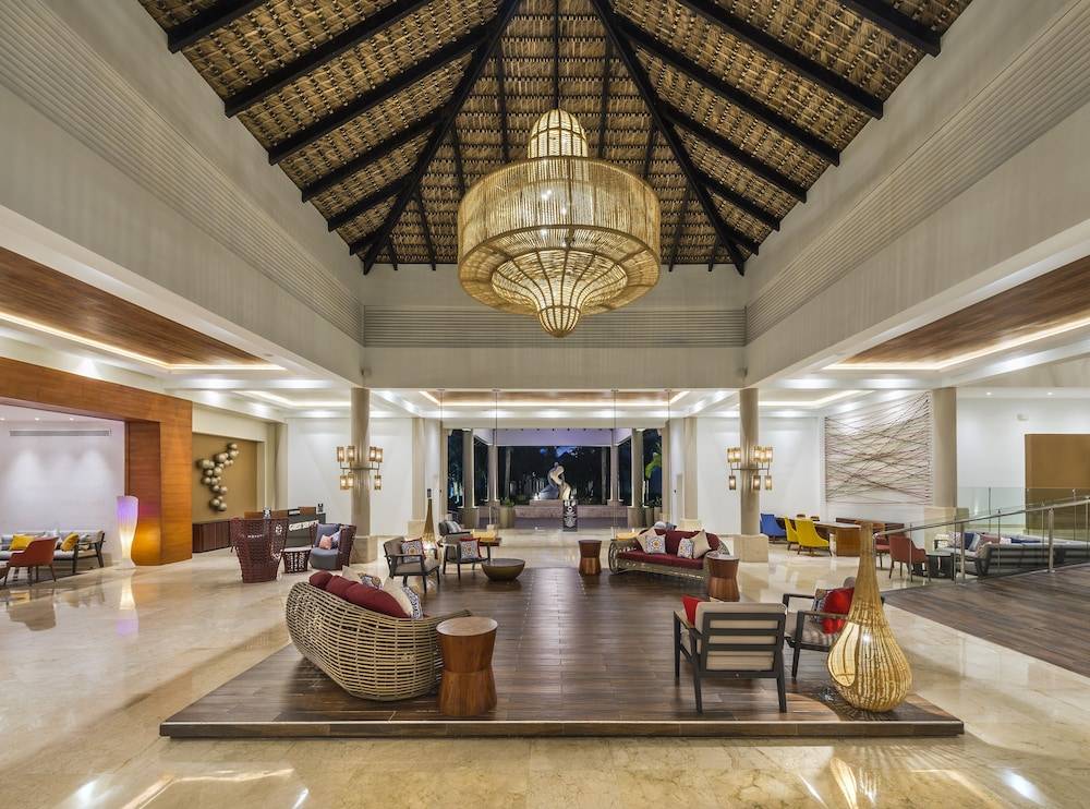 Royalton CHIC Punta Cana, An Autograph Collection All-Inclusive Resort & Casino, Adults Only 2