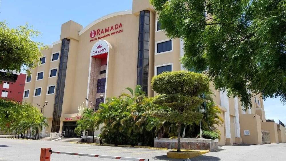 Ramada Santo Domingo Princess Hotel 2