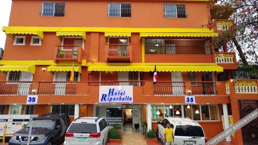 Hotel Riparbella 1