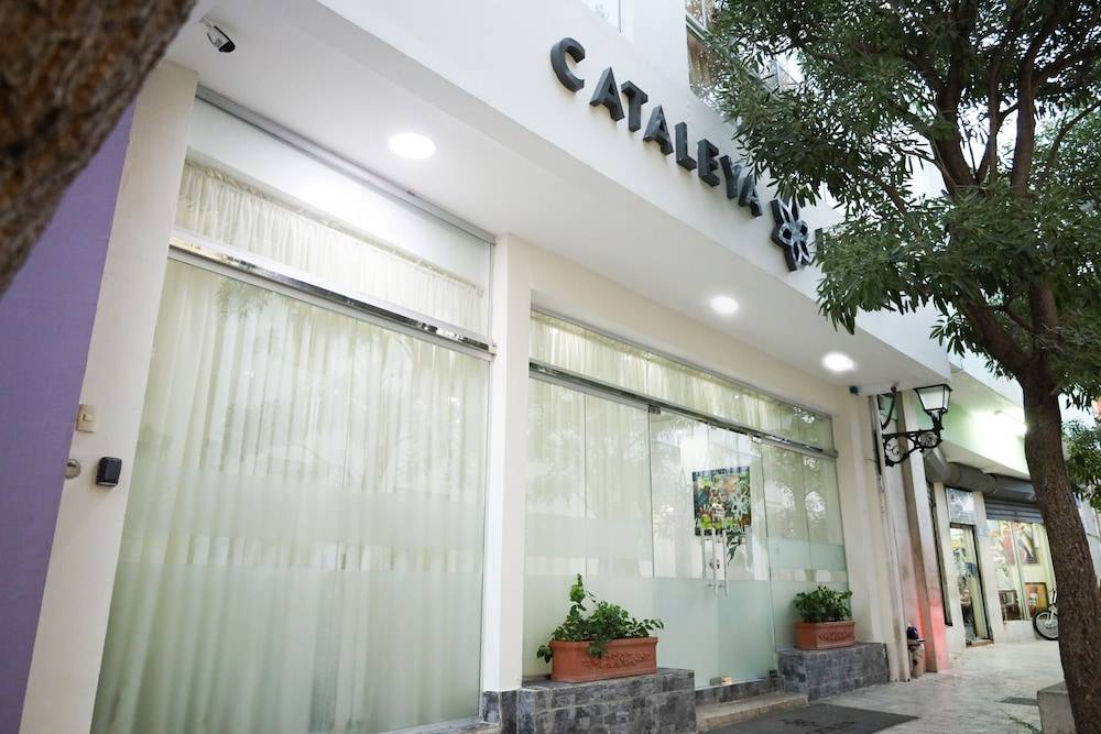 Cataleya Hotel 1