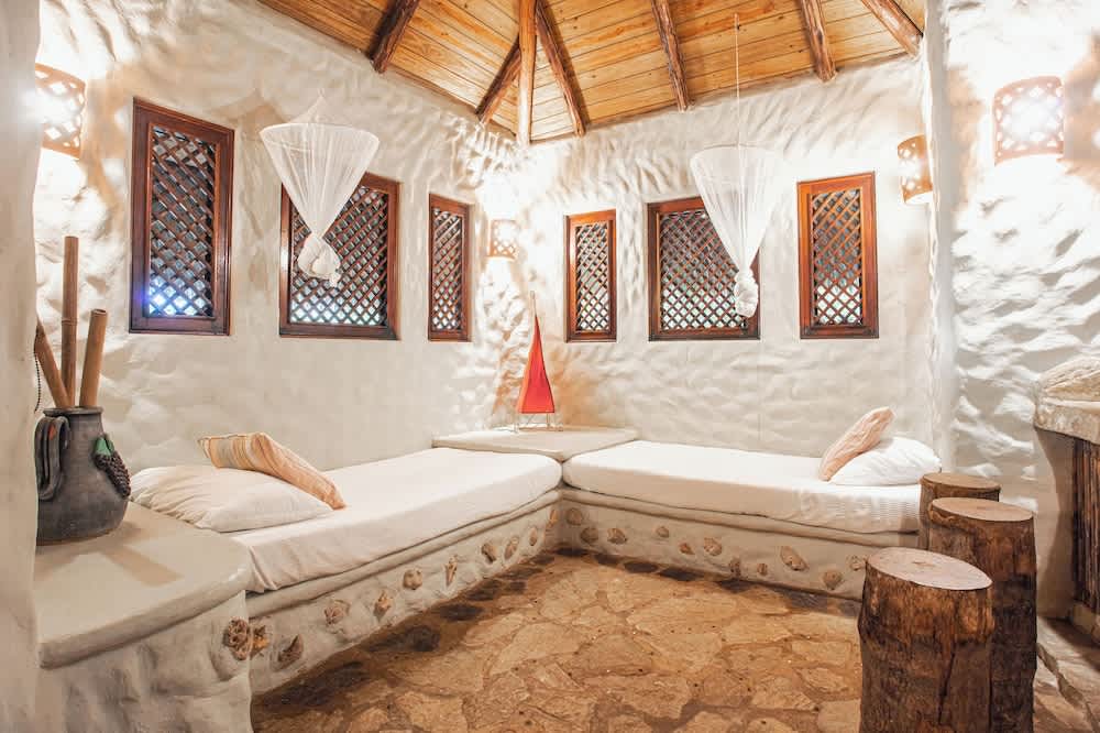 Natura Cabana Boutique Hotel & SPA 1