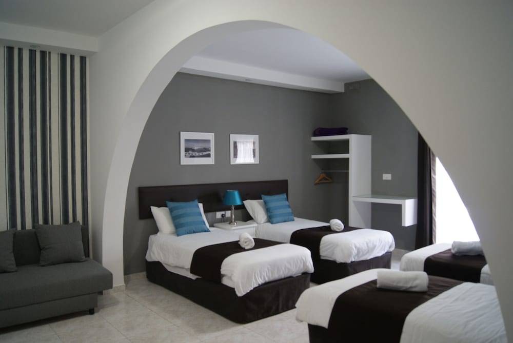 Buccaneers Boutique Guest House 1