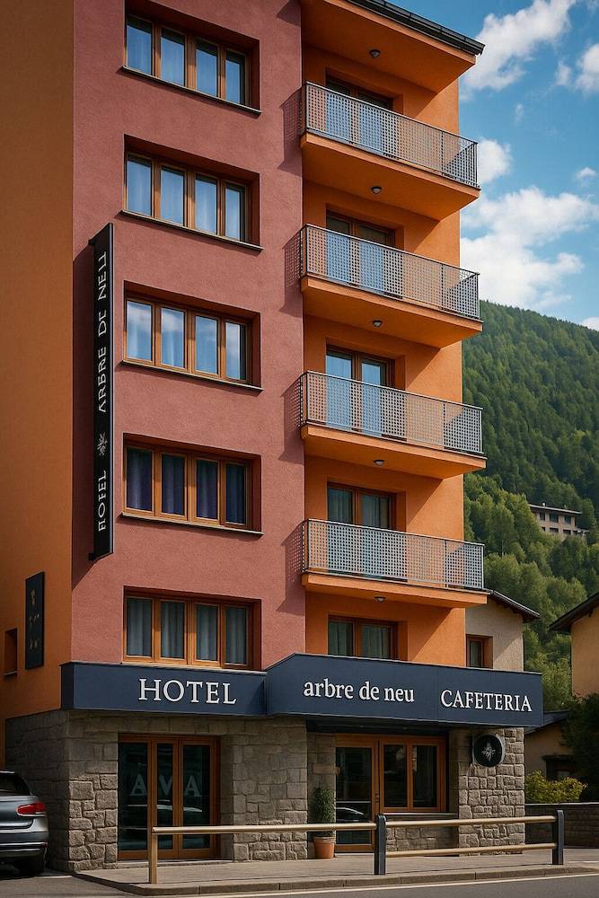 Hotel NIU a 50 m del Funicamp 1