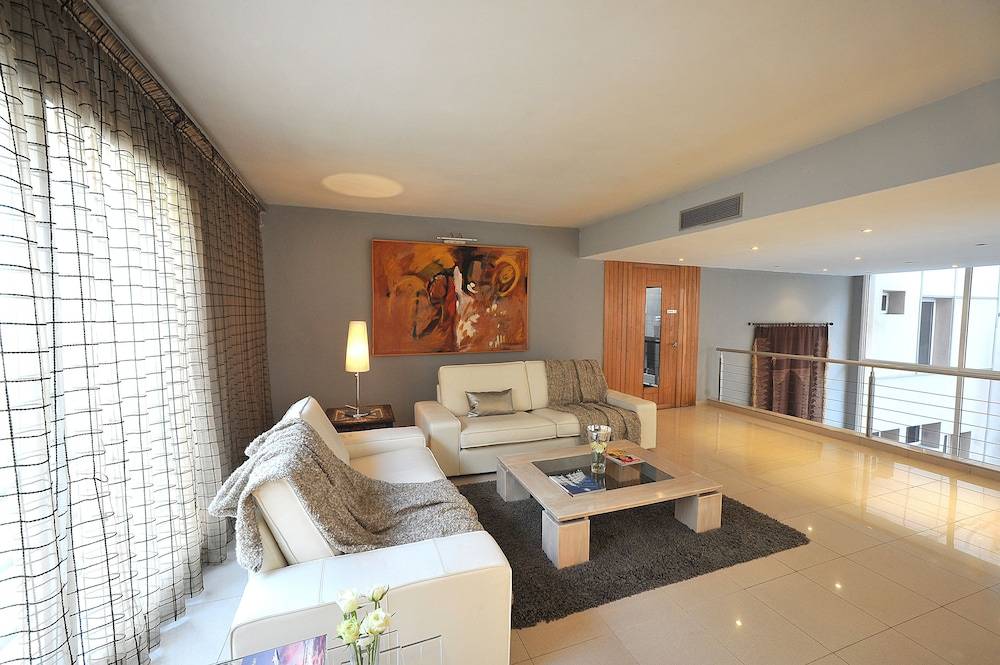 Casablanca Suites & Spa 2