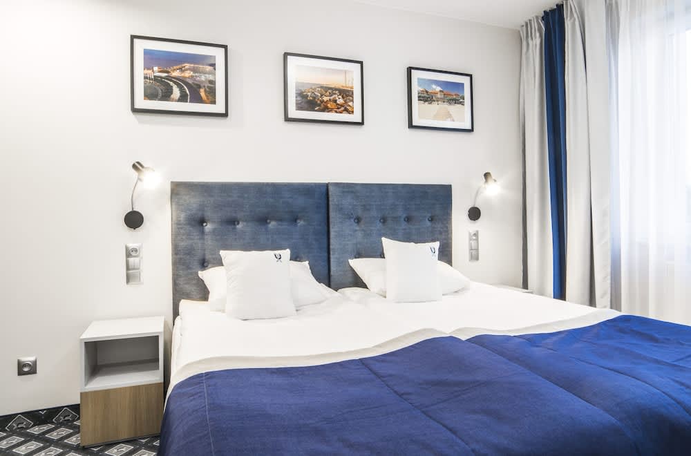 Hotel Urbi 1