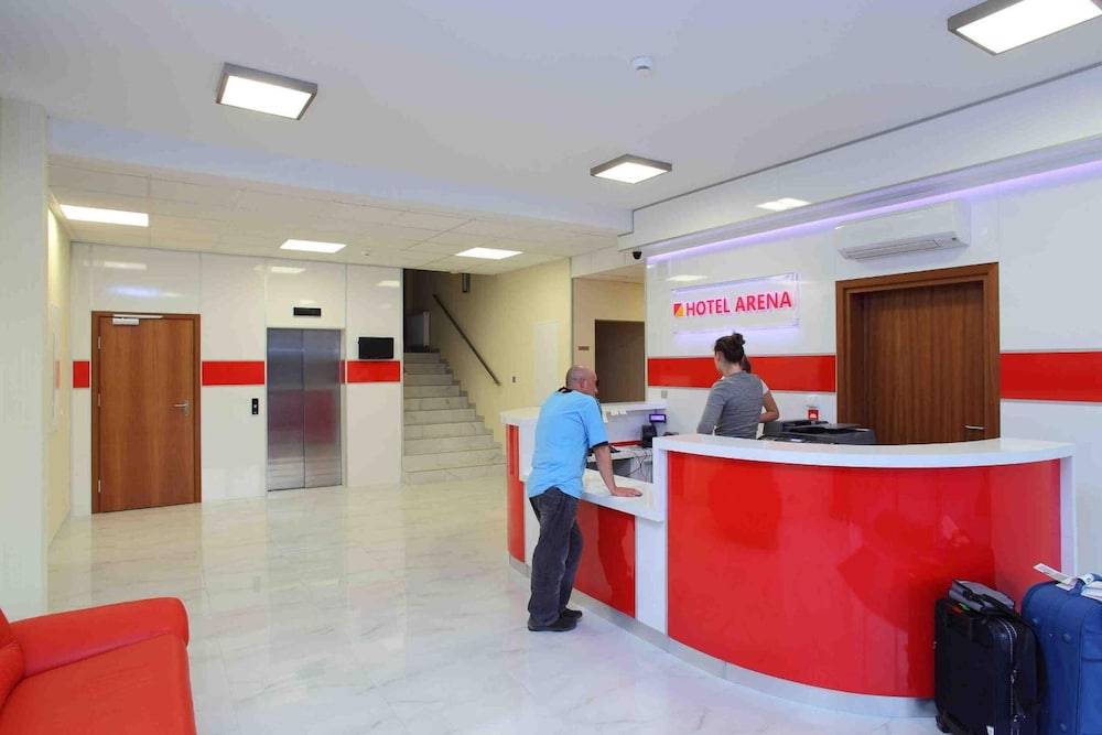 Hotel Arena Expo 2