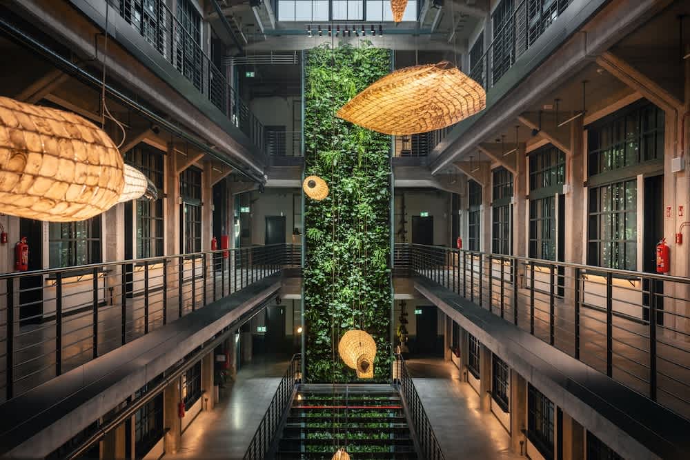 MONTOWNIA Lofts & Experience 1