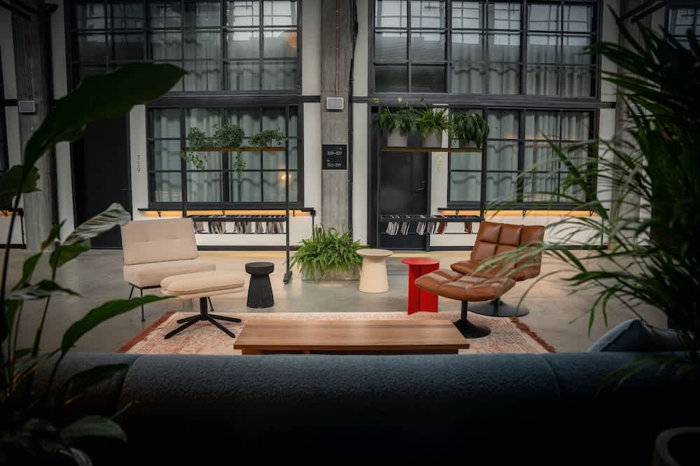 MONTOWNIA Lofts & Experience 2