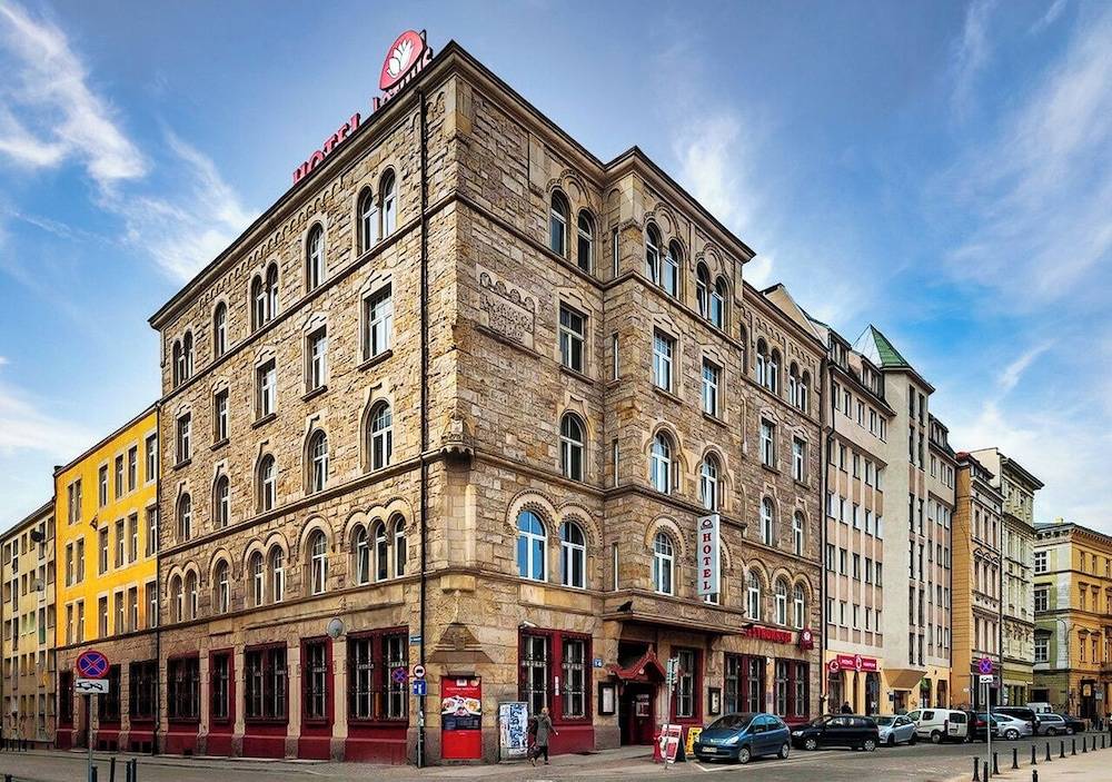 Hotel Lothus 1