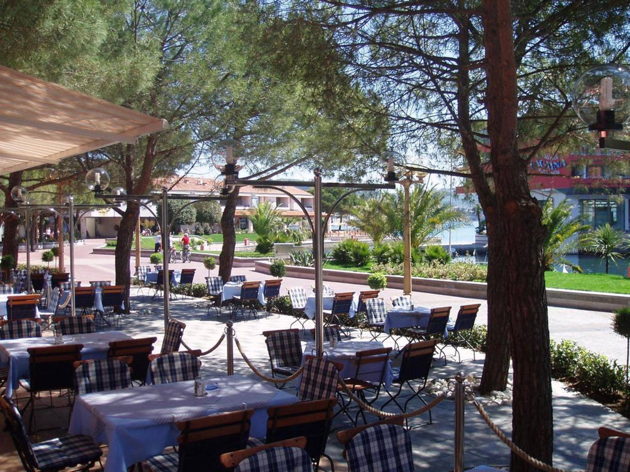 Hotel Vile Park 2